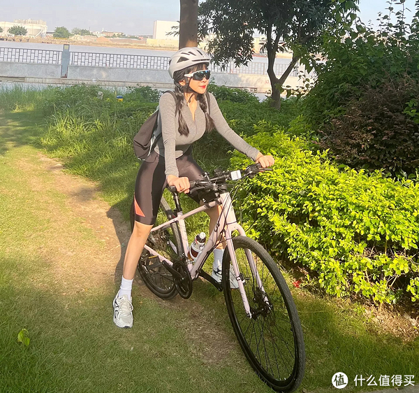 健身手套买大还是买小_健身手套怎么选_健身手套什么材质好